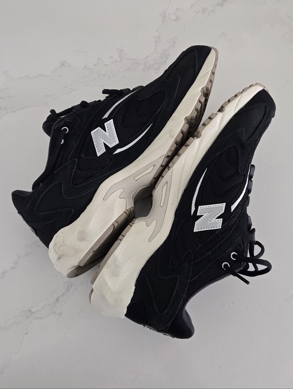 EUC New Balance 725 Black Athletic Sneakers Shoes Casual Men's ML725BB Size 12 - Picture 9 of 9